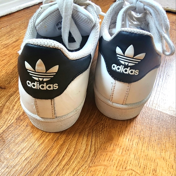 ADIDAS superstar - Picture 4 of 5